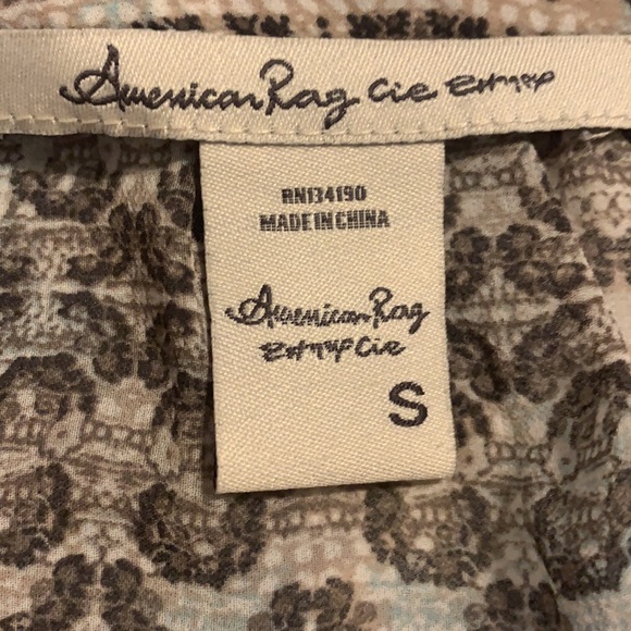 American red button down blouse size small - Picture 6 of 7